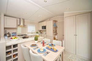 Kitchen/Diner- click for photo gallery